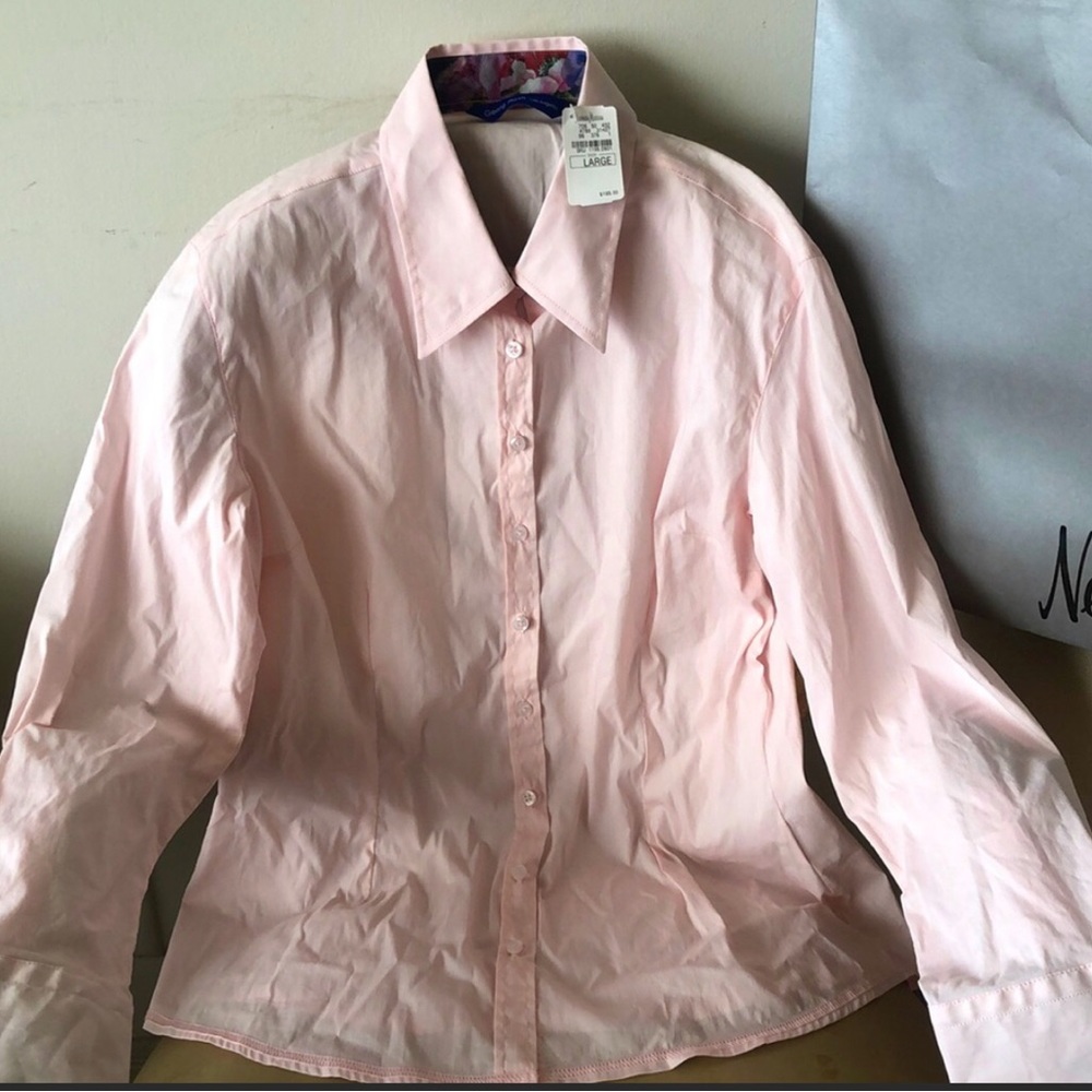 Georg Roth women’s lightweight soft pink long sleeve button down dress shirt